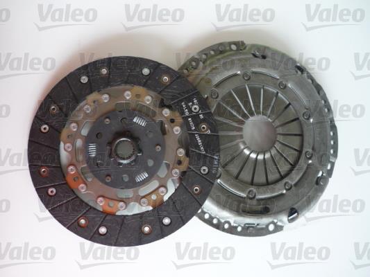 Kit d'embrayage VALEO 826727